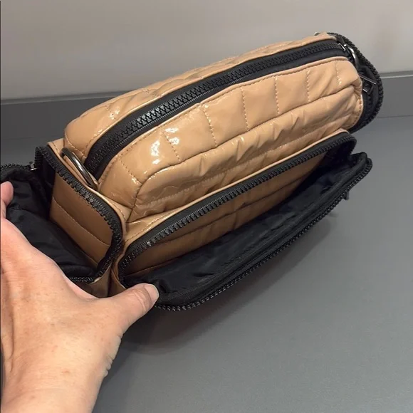 THINK ROYLN Tan and Black Quilted Crossbody Bag - Picture 7 of 13